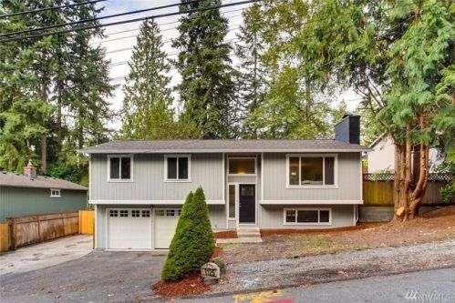 1125 212th Ave, Redmond, WA 98075-9519