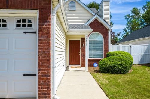 2767 Albion Farm Way, Duluth GA  30097-7611 exterior