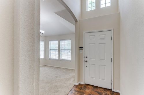 8017 Cedar Lake Ln, Fort Worth, TX 76123-5017