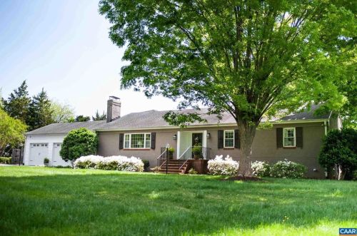 1070 Leigh Dr, Charlottesville, VA 22901-7705