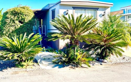 405 Columbia Pl, Oxnard, CA 93033-7101