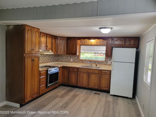 61 Antonia Dr, Jackson Twp, NJ 08527-3119
