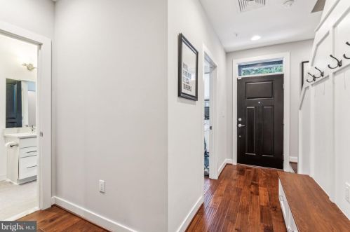 1426 4th St, Philadelphia, PA 19147-0059