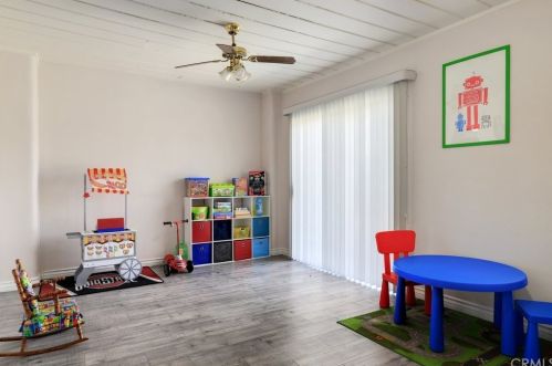 1401 Villa St, Riverside CA  92507-1332 exterior