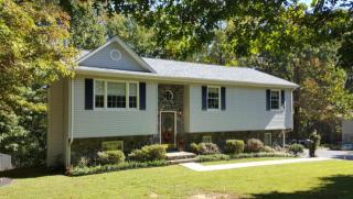 1460 Gravel Hill Rd, Vinton VA  24179-5562 exterior