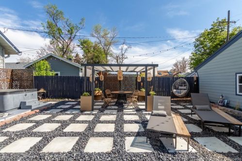 4945 Green Ct, Denver CO  80221-1109 exterior