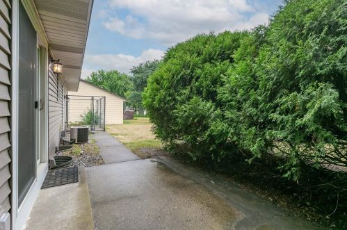 15694 Harmony Way, Saint Paul MN  55124-7120 exterior