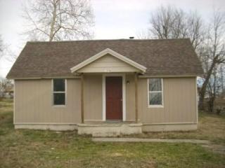 1448 Prospect Ave, Springfield MO  65802-2016 exterior