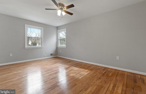 1609 Billman Ln, Silver Spring MD 20902-1421 exterior