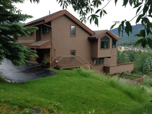 1150 Sandstone Dr, Vail CO  81657-4964 exterior