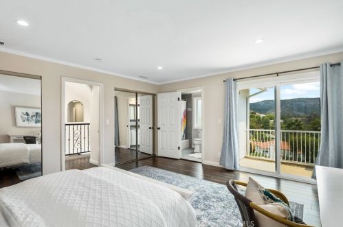 10228 Overhill Dr, Santa Ana CA  92705-1595 exterior