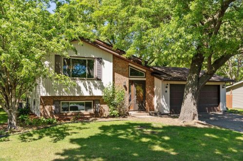 615 Bucher Ave, Saint Paul MN  55126-4628 exterior