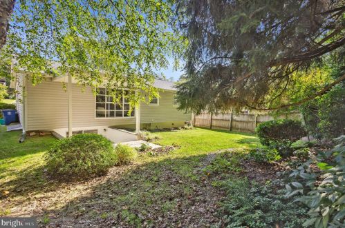 10610 Glenwild Rd, Silver Spring MD 20901-1602 exterior