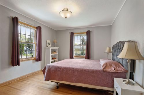 1372 Hazel St, Saint Paul MN  55119-4507 exterior