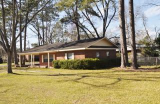 113 Marshall Ave, Fitzgerald, GA 31750-8507