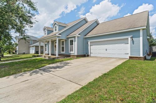 102 Piedmont Ln, Bonaire, GA 31005-3772