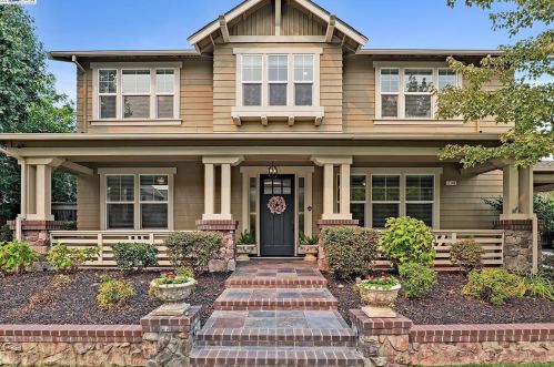 2349 Senger St, Livermore, CA 94550-7337