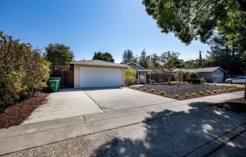 171 Las Astas Dr, Los Gatos, CA 95032-7683