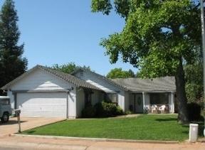 1890 Cirrus St, Redding, CA 96002-3348