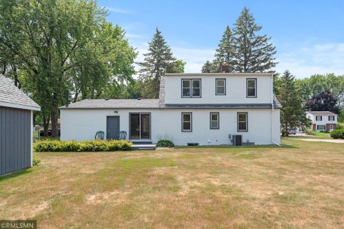 2083 Floral Dr, Saint Paul MN  55110-3849 exterior