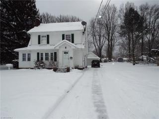 54 Overlook Rd, Concord Township, OH 44077-5344