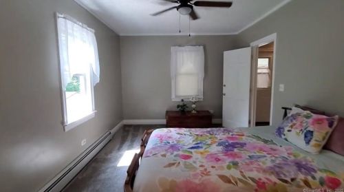 191 Maple St, Killingly CT  06239-2725 exterior