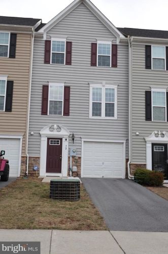 72 Norwood Dr, Falling Waters WV  25419-0060 exterior