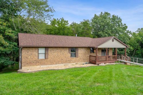 2837 Nicole Ln, Festus, MO 63028-4705