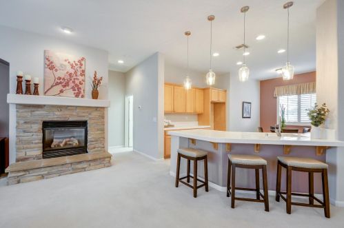 2909 Granite Park Ln, Elk Grove, CA 95758-3617