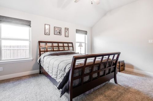 632 Mcneill, Fort Worth TX  76148 exterior