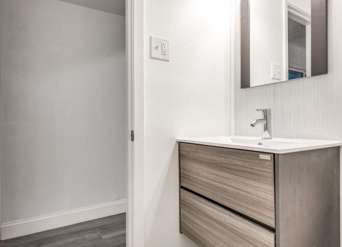 4126 Justice Ln, Garland TX 75042-4600 exterior