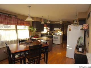 5 Sunrise Ct, Grantfork, IL 62249-2420