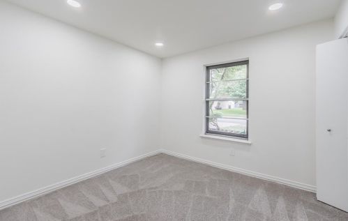 3604 Arnold Dr, Fort Worth TX  76140-2702 exterior
