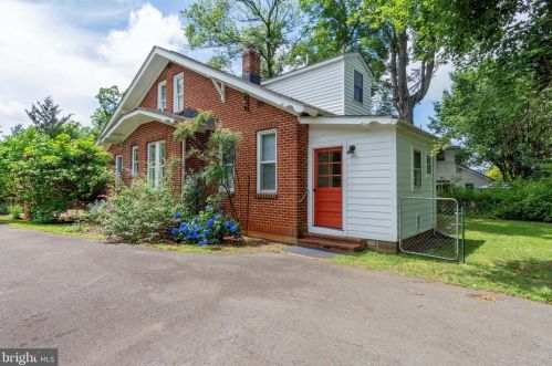 191 Barbour St, Madison Mills, VA 22960-1342