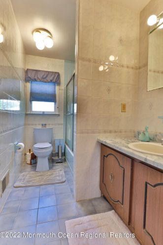 169 Pine Needle St, Wall Township NJ  07731-2691 exterior