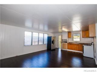 2828 Kalihi St, Honolulu HI  96819-3073 exterior