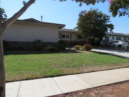 207 Linda Terrace Dr, Covina, CA 91723-2937