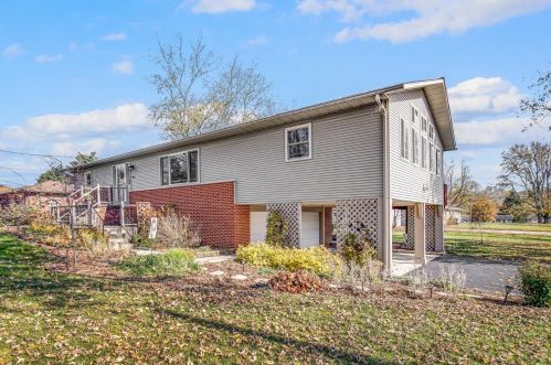 401 75, Valpo, IN 46383-7073