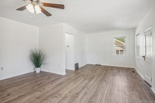 1645 6 Ave, Greeley CO 80631-5811 exterior