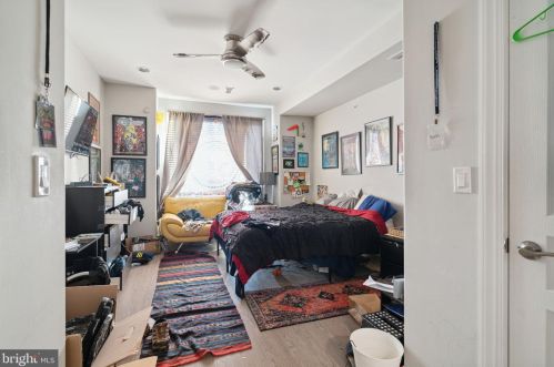 431 Berks St, Philadelphia PA 19131-3215 exterior