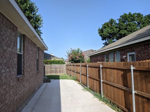 7108 Park Creek Cir, Fort Worth TX  76137-4508 exterior