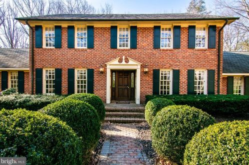 100 River Bend Rd, Fredericksburg, VA 22407-2302