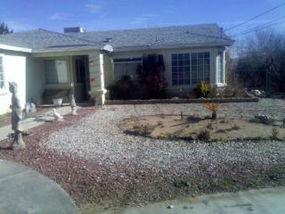 9813 Victor Ave, Hesperia, CA 92345-2980