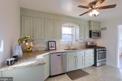 1339 Belle Valley Rd, Lancaster, PA 17603-4607