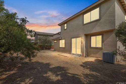 2546 Red Pine St, San Jacinto, CA 92582-4783