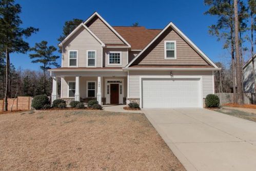 768 Sun Rd, Aberdeen, NC 28315-2129