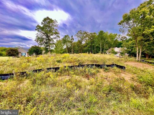5609 Hickory Tree Ln, Mineral, VA 23117-9111