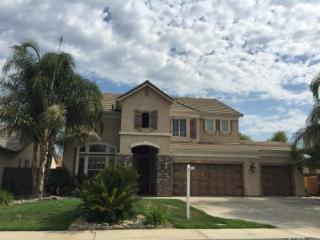 3913 Cambridge Ave, Visalia, CA 93277-3972