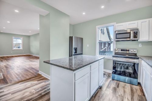 3705 Everett Ave, Cincinnati OH  45211-5506 exterior