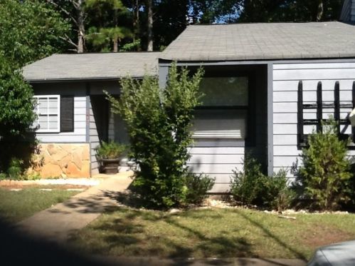 291 Heathersett Dr, Marietta, GA 30064-3679